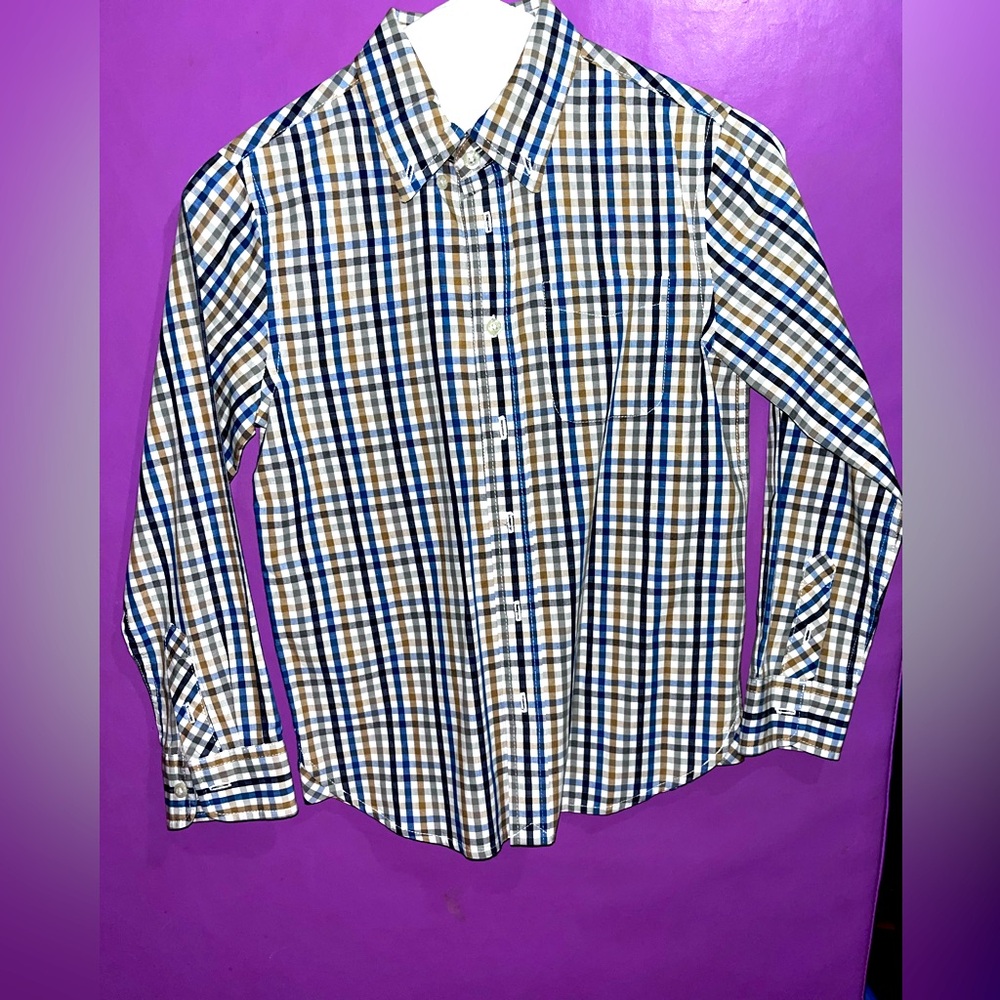 E-land kids boys long sleeved blue,tan, white, gray checkered Oxford. Size 8